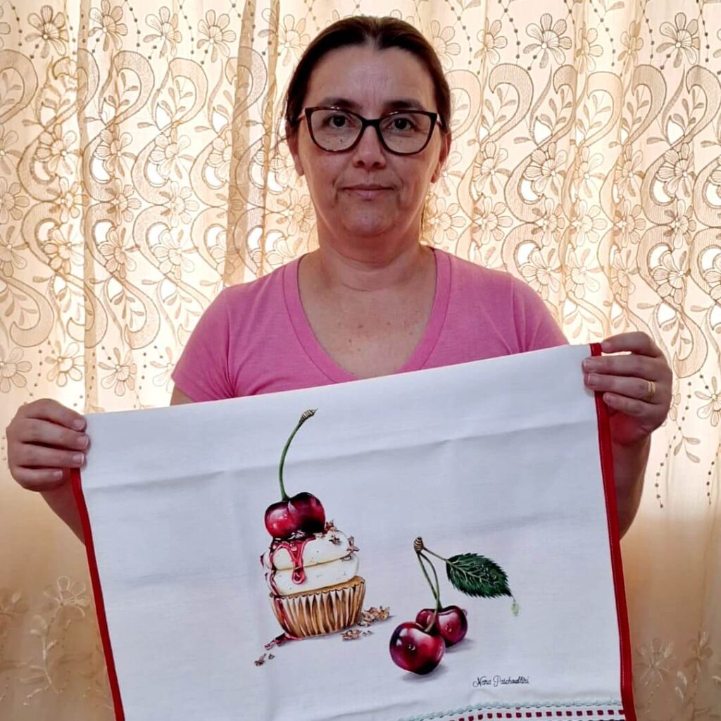 Aluna Adriana Paschoallini